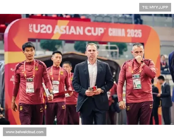 久尔杰维奇东亚杯代理主帅战术实验与人才选拔的得失与启示 久尔杰维奇东亚杯代理主帅战术实验与人才选拔的得失与启示